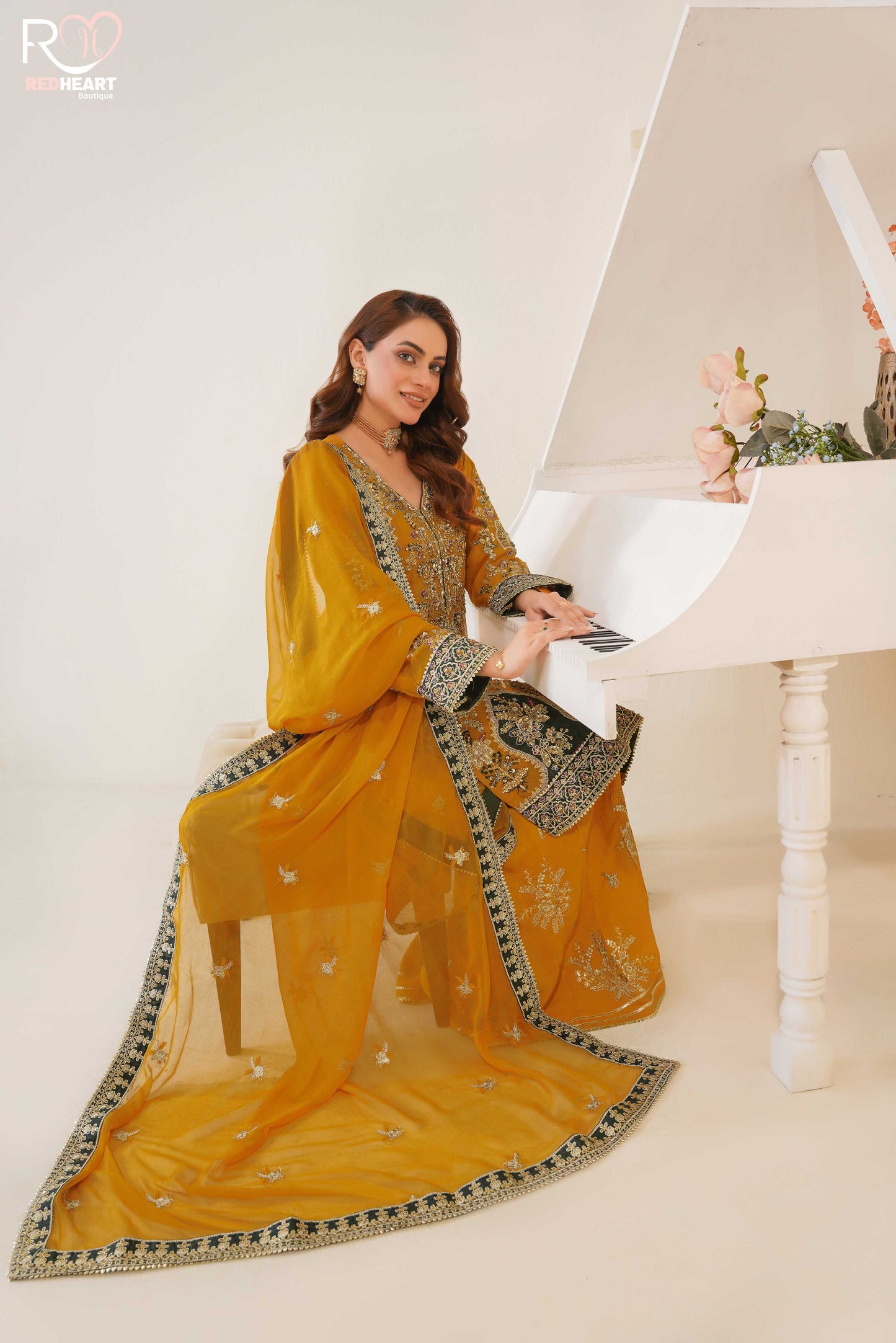 WOMEN'S PRET-KHAS | RH-203
