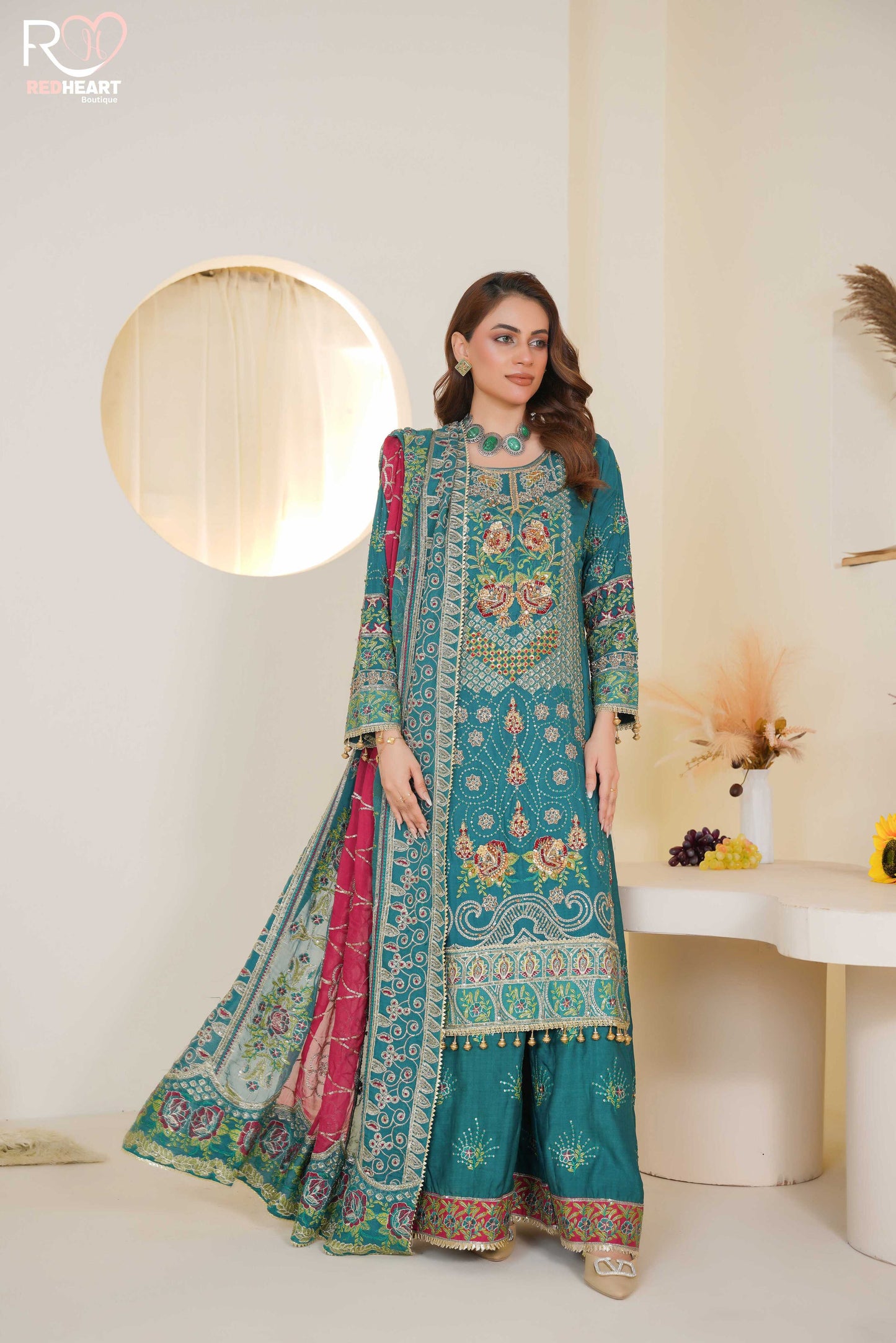 WOMEN'S PRET-KHAS | RH-205