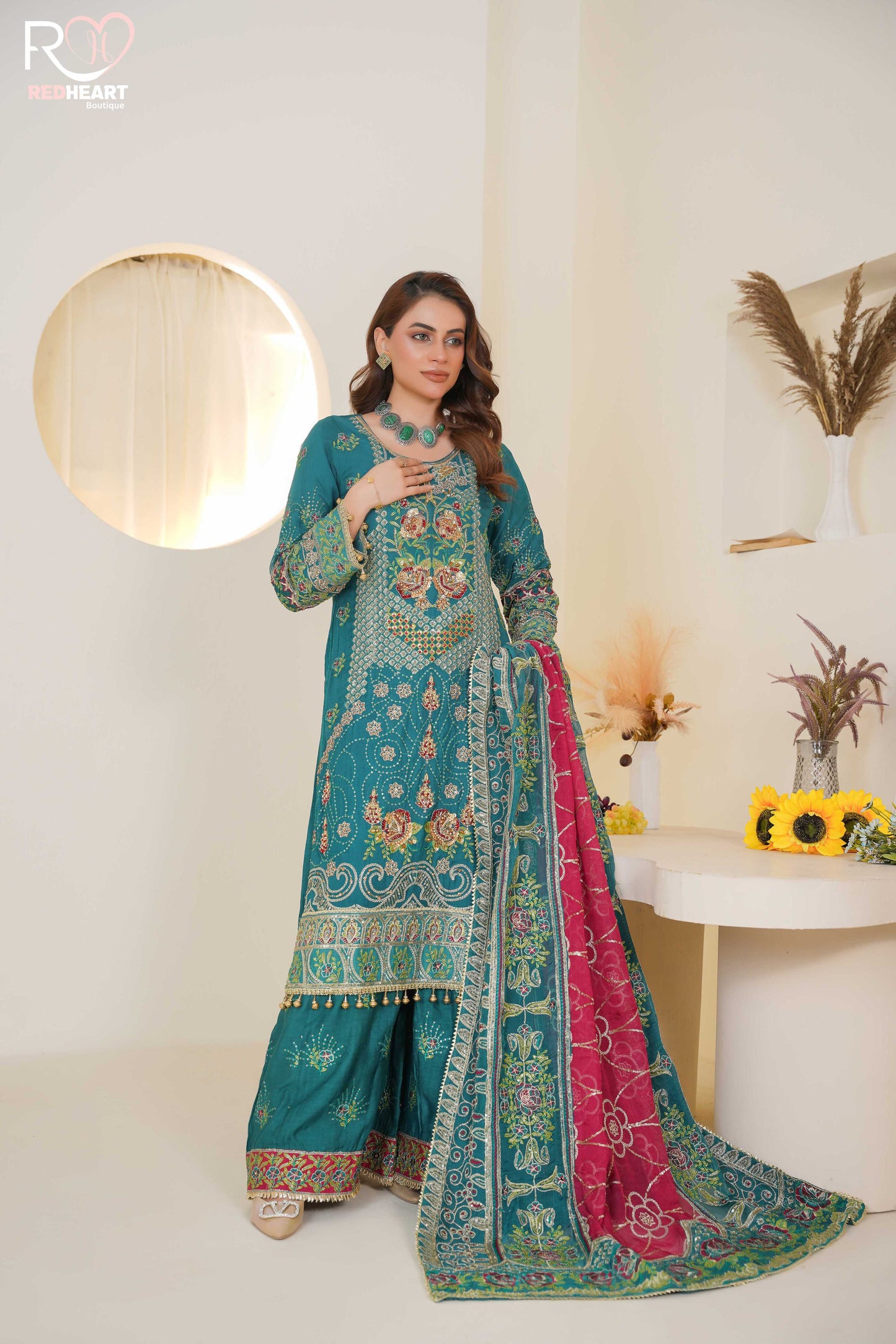 WOMEN'S PRET-KHAS | RH-205
