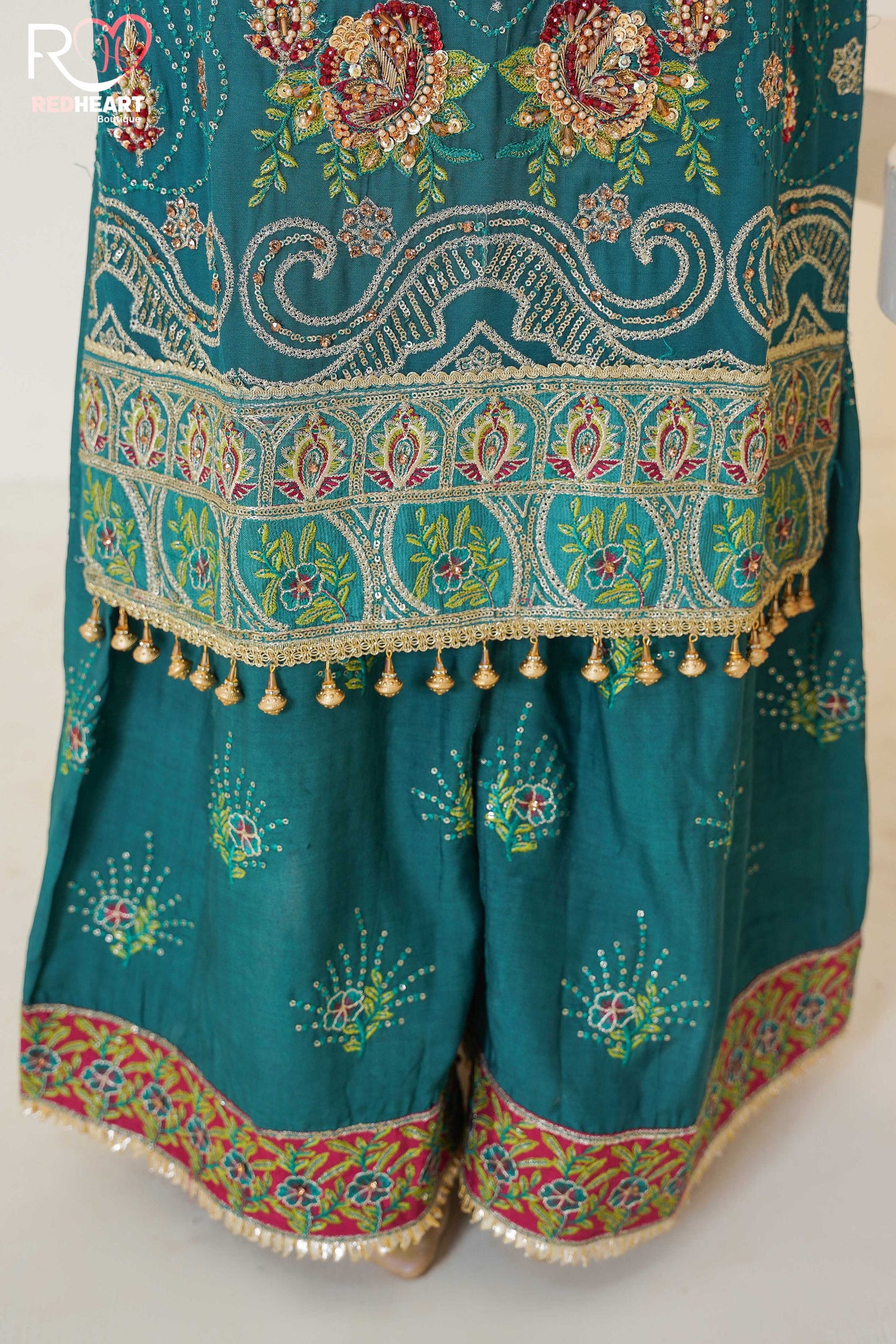 WOMEN'S PRET-KHAS | RH-205