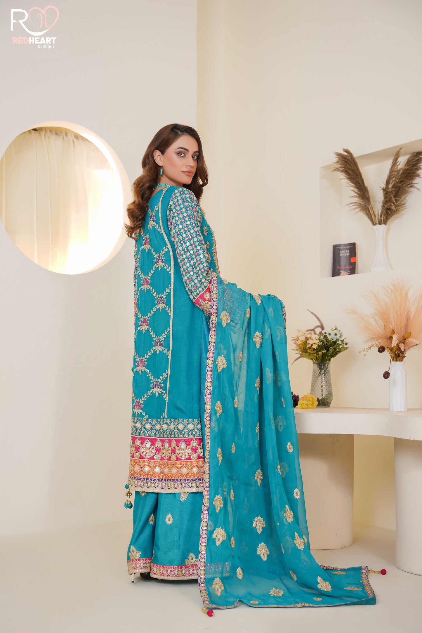 WOMEN'S PRET-KHAS | RH-211