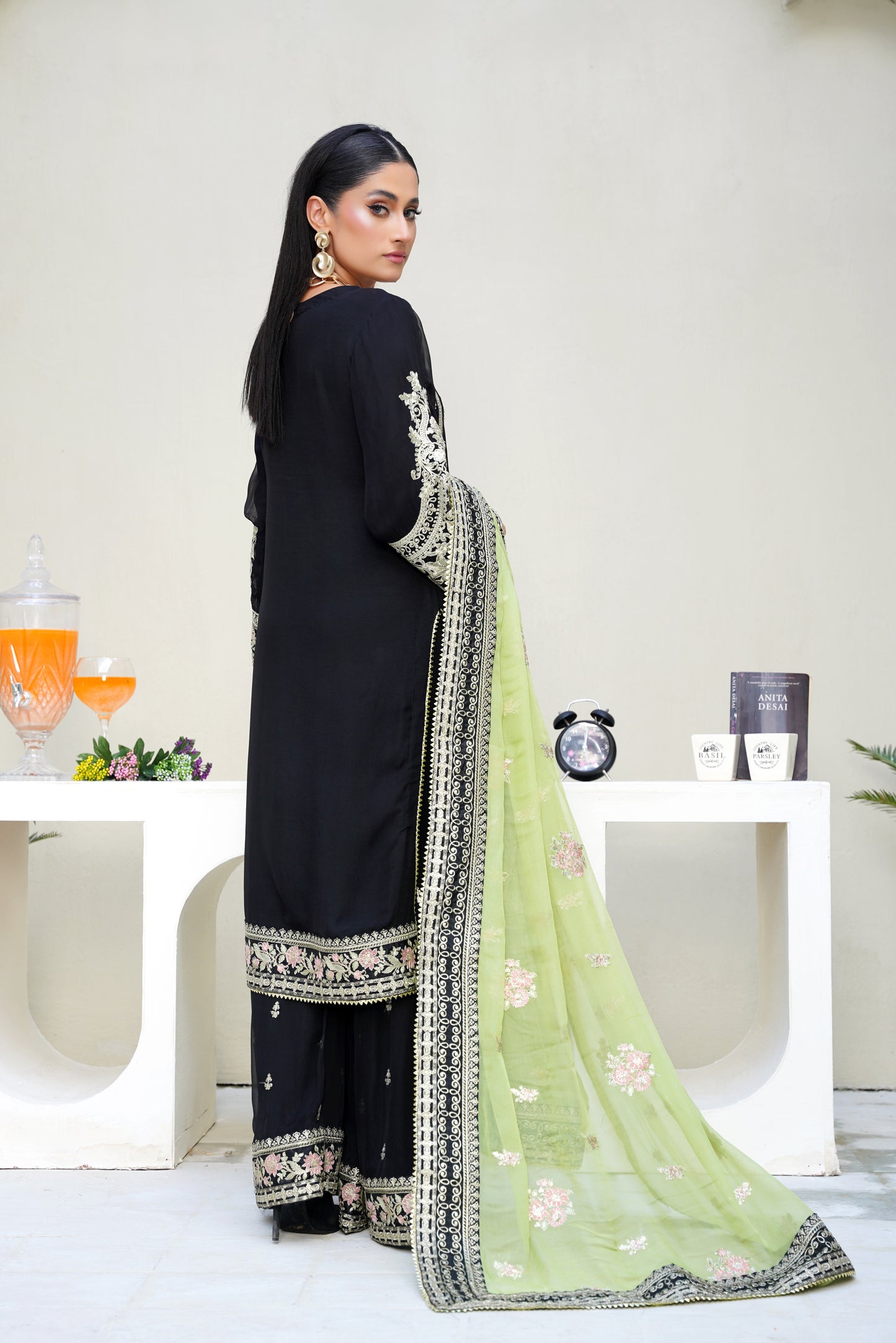 WOMEN'S PRET-KHAS | RH-212