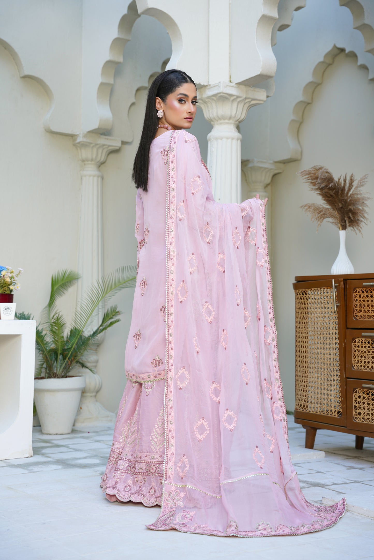 WOMEN'S PRET-KHAS | RH-214