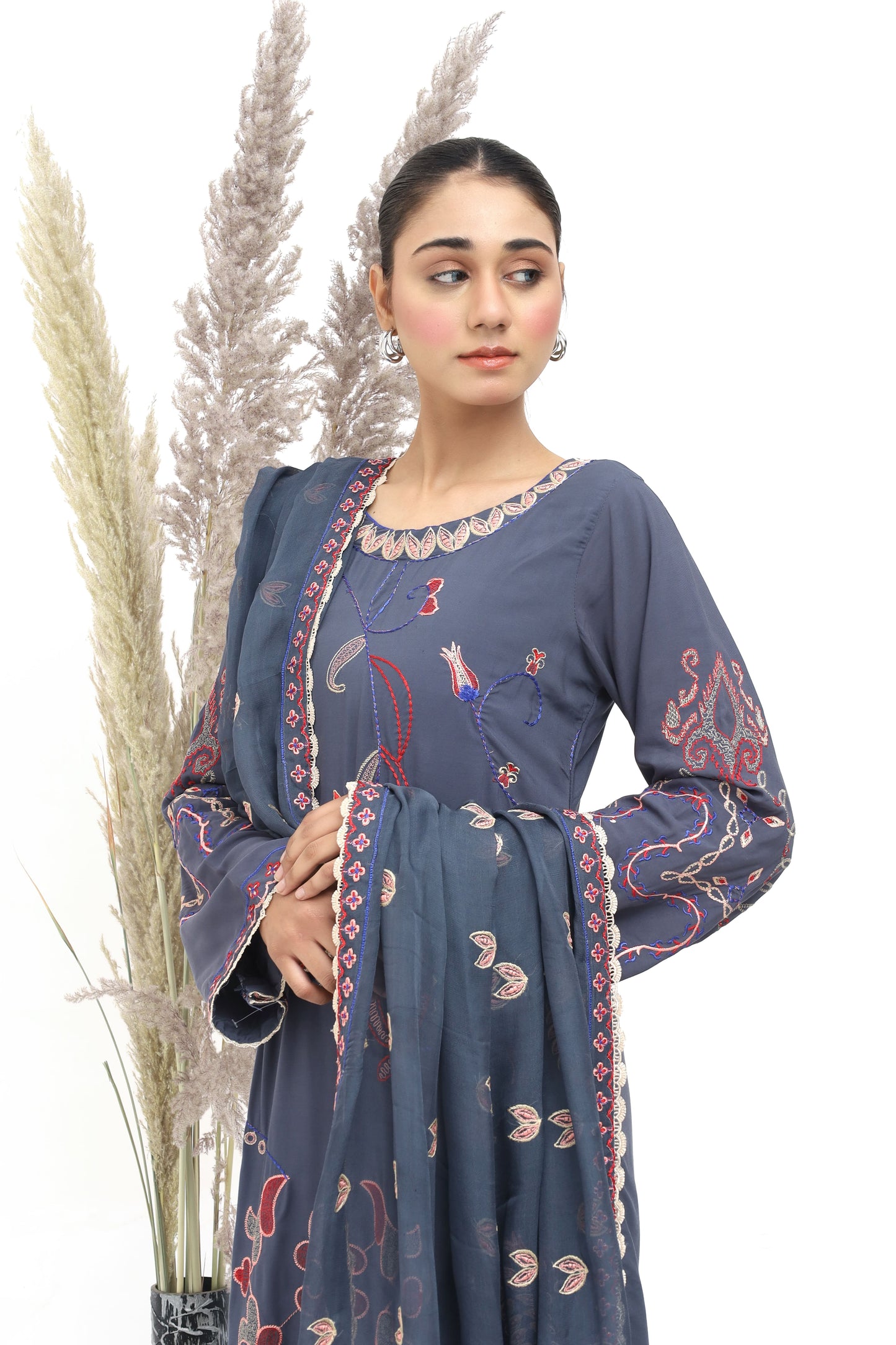 WOMEN'S PRET-LINEN | RH-221