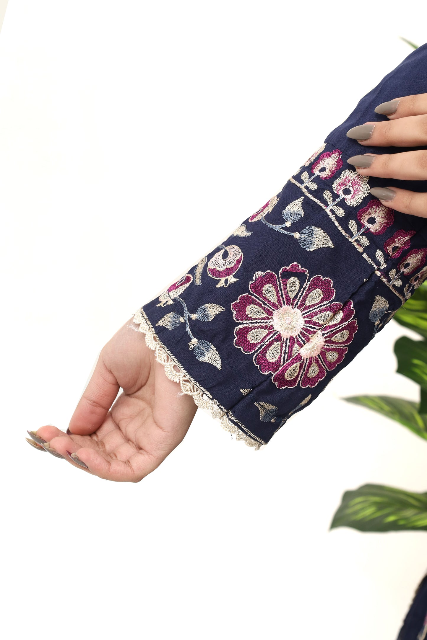 WOMEN'S PRET-LINEN | RH-224