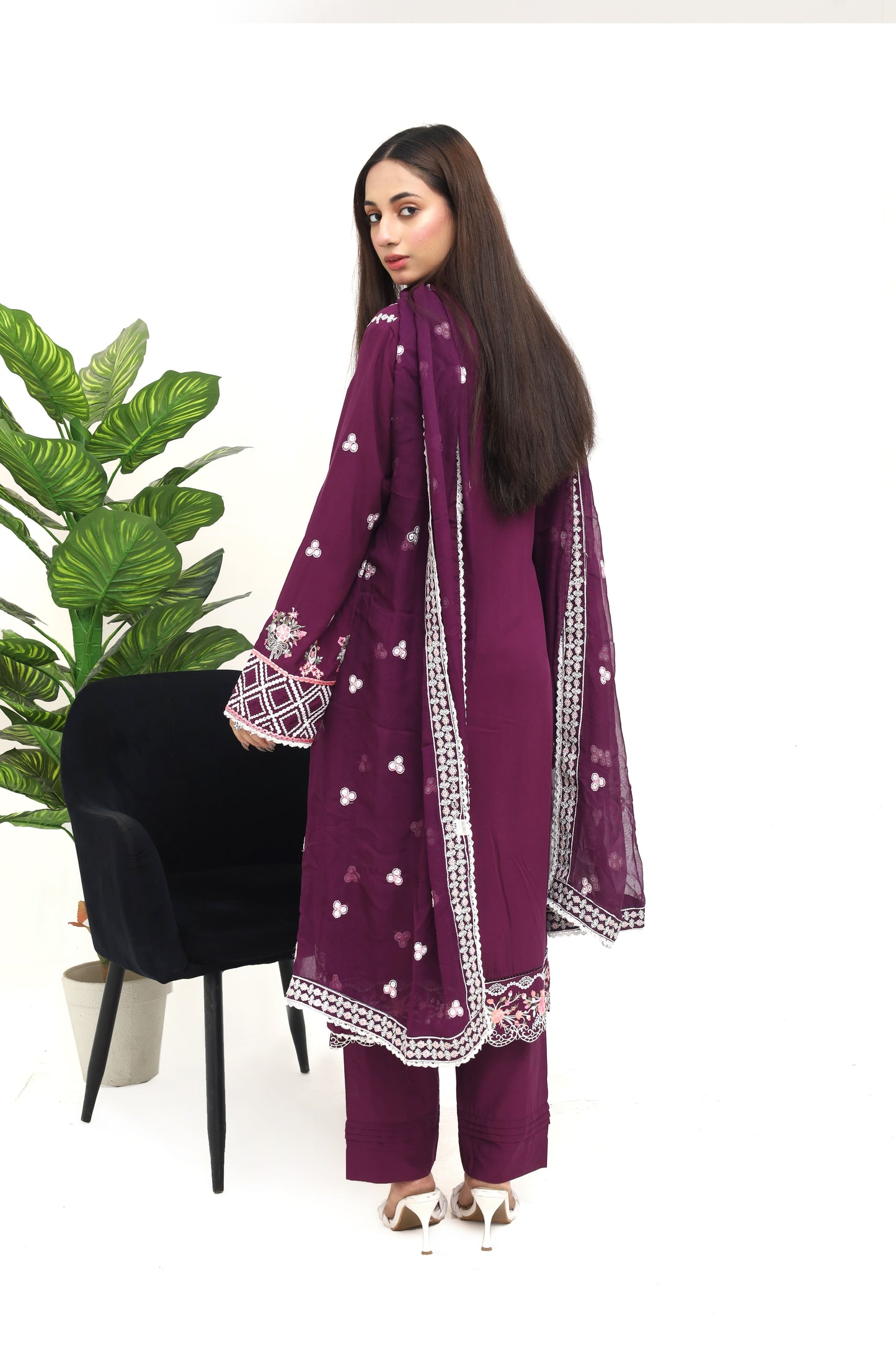 WOMEN'S PRET-LINEN | RH-226