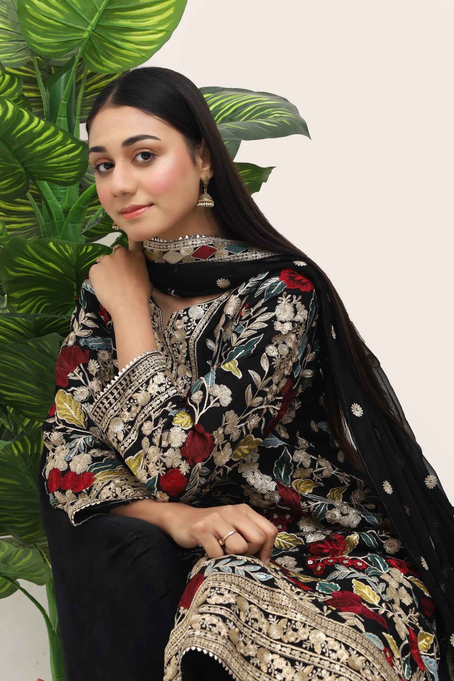 WOMEN'S PRET-KHAS | RH-245