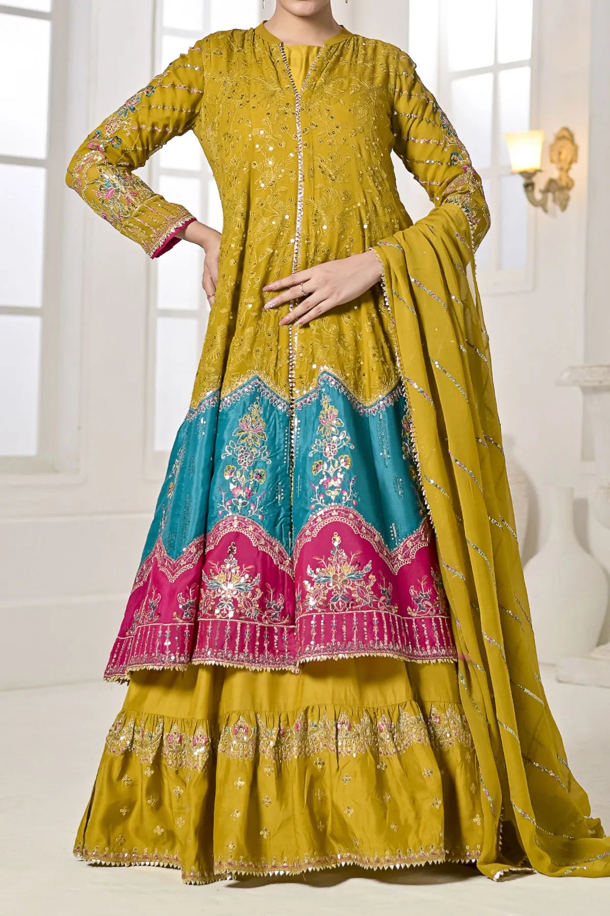 WOMEN'S PRET-CHIFFON DRESS | N-2417
