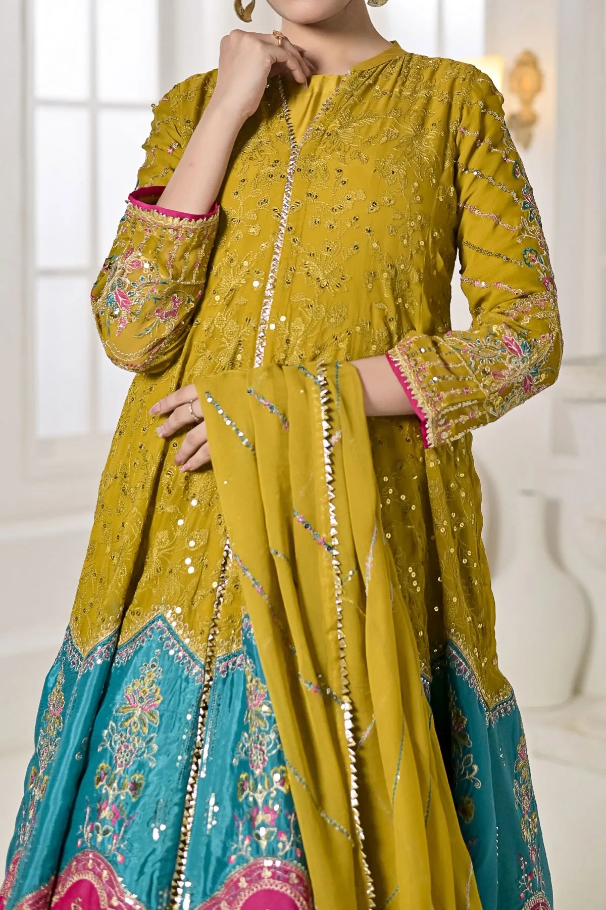WOMEN'S PRET-CHIFFON DRESS | N-2417
