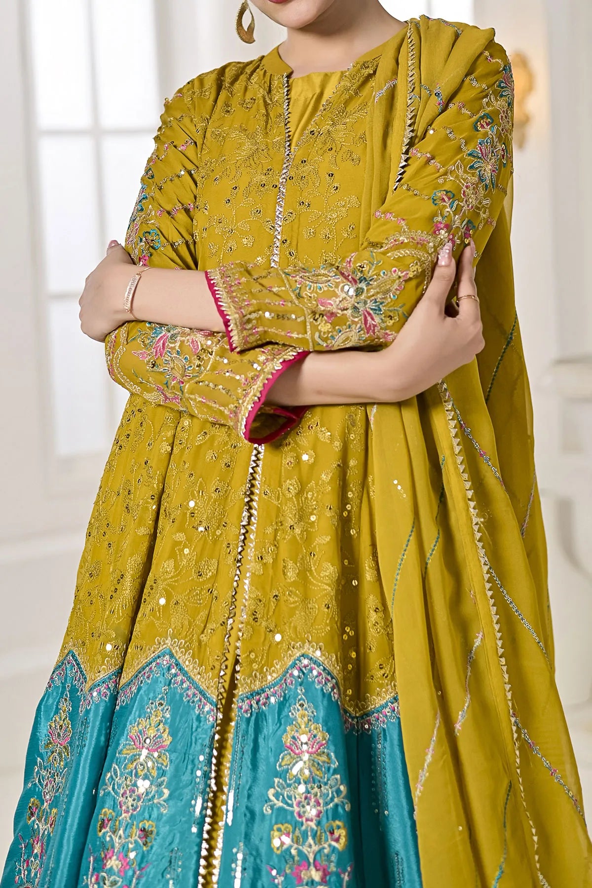 WOMEN'S PRET-CHIFFON DRESS | N-2417