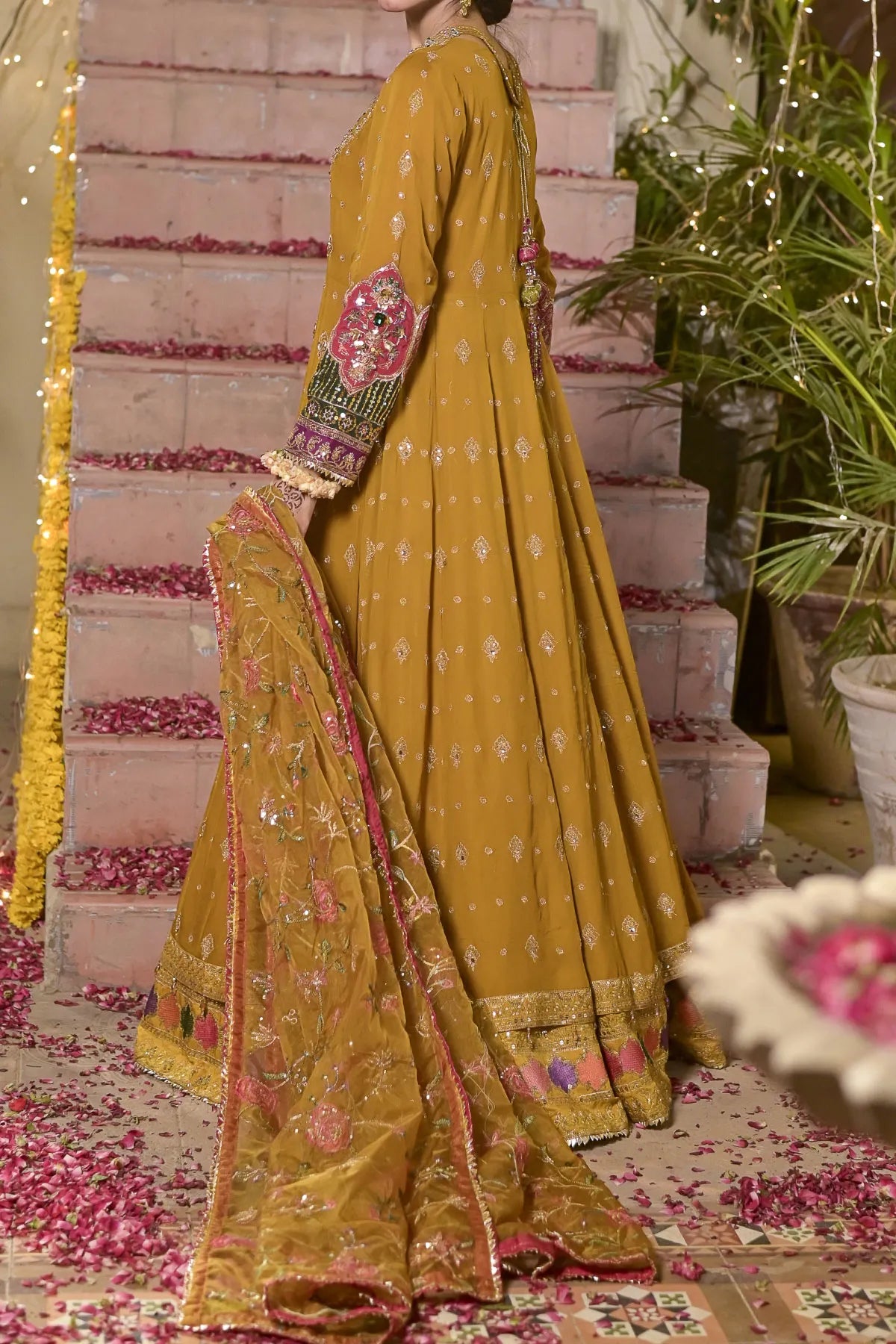 WOMEN'S PRET-KHAS | RK-1276