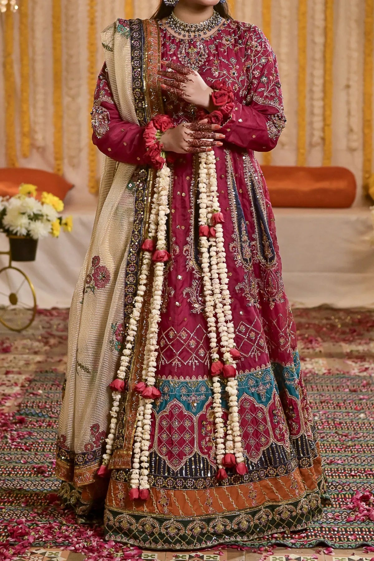 WOMEN'S PRET-KHAS | RK-1284